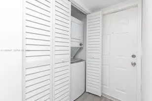 10330 NW 8th St, Pembroke Pines, FL 33026 - Photo 34