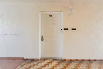 424 SE 10th St #204, Dania Beach, FL 33004 - Photo 48