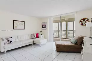 424 SE 10th St, Dania Beach, FL 33004 - Photo 18