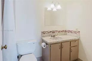 424 SE 10th St, Dania Beach, FL 33004 - Photo 32