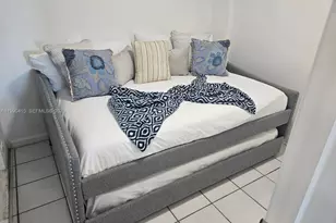 7135 Collins Ave, Miami Beach, FL 33141 - Photo 28