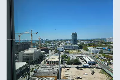 7135 Collins Ave #1821, Miami Beach, FL 33141 - Photo 1