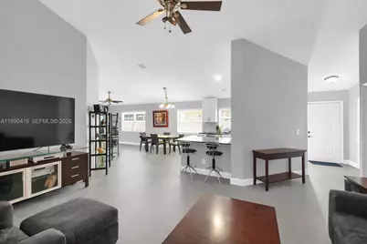 5477 Grande Palm Cir, Delray Beach, FL 33484 - Photo 4