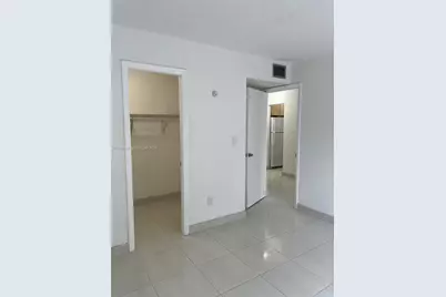 5501 NW 7th St #E219, Miami, FL 33126 - Photo 12