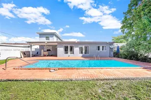 760 E 55th St, Hialeah, FL 33013 - Photo 44