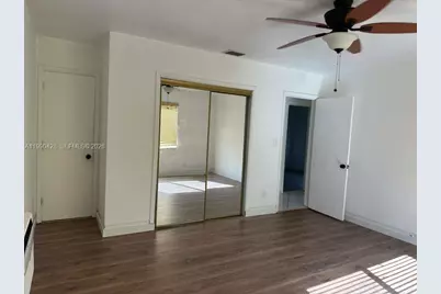 2458 Plunkett St, Hollywood, FL 33020 - Photo 16