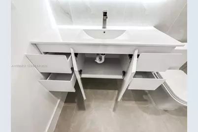 588 Palmetto Dr, Miami Springs, FL 33166 - Photo 16