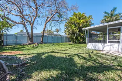 11810 SW 121st Ave, Miami, FL 33186 - Photo 22