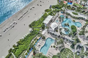 18101 Collins, Sunny Isles Beach, FL 33160 - Photo 20
