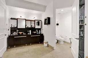 18101 Collins, Sunny Isles Beach, FL 33160 - Photo 44