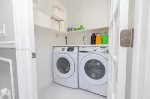 8172 SW 163rd Ct, Miami, FL 33193 - Photo 22