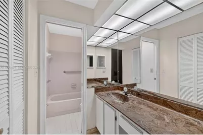 10424 NW 70th Ct, Tamarac, FL 33321 - Photo 20