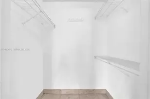 2796 S University Dr, Davie, FL 33328 - Photo 10