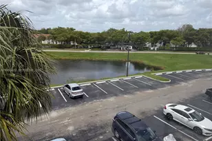 3330 N Pinewalk Dr N, Margate, FL 33063 - Photo 38