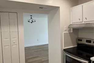 8277 SW 128th St, Pinecrest, FL 33156 - Photo 4