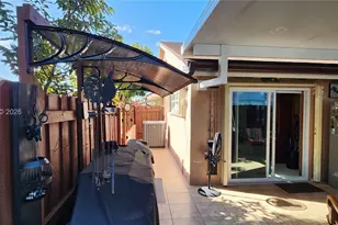 15585 SW 76th Ln, Miami, FL 33193 - Photo 34