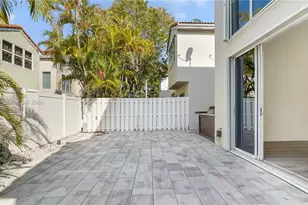 876 Garnet Cir, Weston, FL 33326 - Photo 22