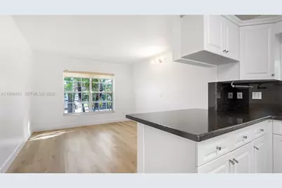 876 Garnet Cir, Weston, FL 33326 - Photo 14