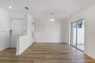 876 Garnet Cir, Weston, FL 33326 - Photo 6