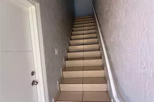 7541 NW 176th Terrace, Hialeah, FL 33015 - Photo 2