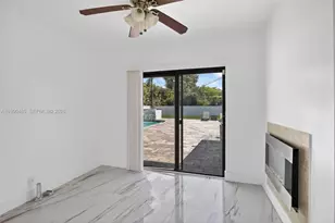 620 Camellia Ct, Plantation, FL 33317 - Photo 12