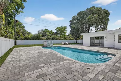 620 Camellia Ct, Plantation, FL 33317 - Photo 40