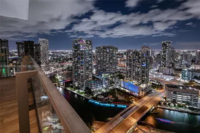 68 SE 6th St #3711, Miami, FL 33131 - Photo 38