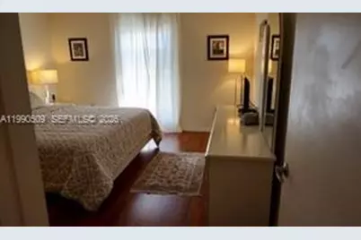 201 178th Dr #423, Sunny Isles Beach, FL 33160 - Photo 4