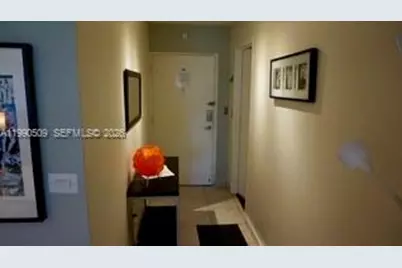 201 178th Dr #423, Sunny Isles Beach, FL 33160 - Photo 14