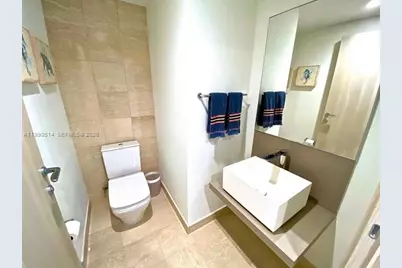 1000 Brickell Plaza #1914, Miami, FL 33131 - Photo 12