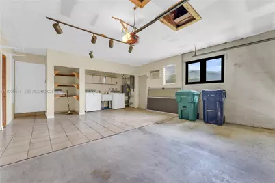 10020 SW 102nd Ave Rd, Miami, FL 33176 - Photo 24