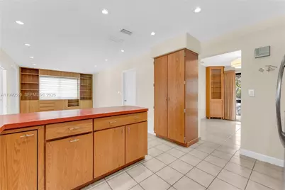 10020 SW 102nd Ave Rd, Miami, FL 33176 - Photo 6