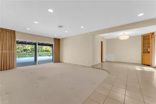 10020 SW 102nd Ave Rd, Miami, FL 33176 - Photo 2