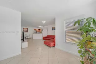 12400 Vista Isles Dr, Sunrise, FL 33325 - Photo 14