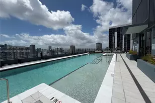 121 NE 5th St, Miami, FL 33132 - Photo 34