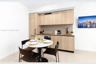 121 NE 5th St #2611, Miami, FL 33132 - Photo 12