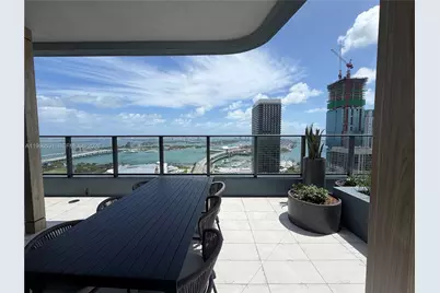 121 NE 5th St #2611, Miami, FL 33132 - Photo 42