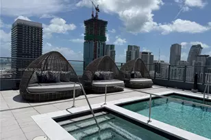 121 NE 5th St, Miami, FL 33132 - Photo 38