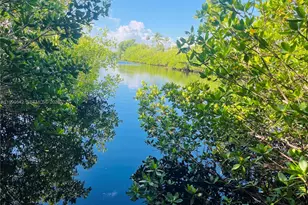 202 W Canal Dr, Key Largo, FL 33037 - Photo 1