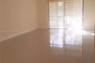 453 Lakeview Dr, Weston, FL 33326 - Photo 6