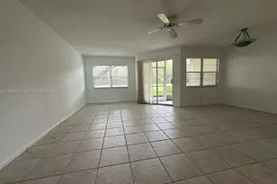 1000 SW 125th Ave, Pembroke Pines, FL 33027 - Photo 12