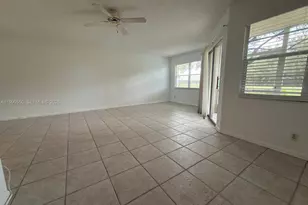1000 SW 125th Ave, Pembroke Pines, FL 33027 - Photo 10