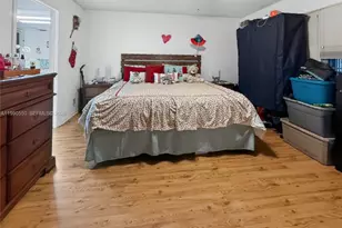 1000 SW 125th Ave, Pembroke Pines, FL 33027 - Photo 12