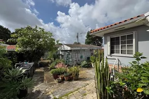 174 E 15th St, Hialeah, FL 33010 - Photo 8