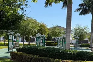 10828 SW 235th St, Miami, FL 33032 - Photo 36