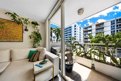 1665 Bay Rd #221, Miami Beach, FL 33139 - Photo 6