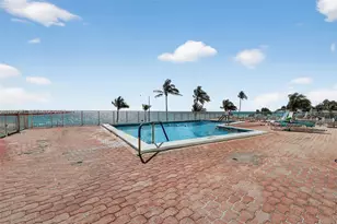 3111 N Ocean Dr, Hollywood, FL 33019 - Photo 24