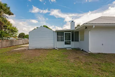 1063 Mayford Lake Rd, Moore Haven, FL 33471 - Photo 10