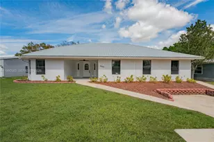 1063 Mayford Lake Rd, Moore Haven, FL 33471 - Photo 20