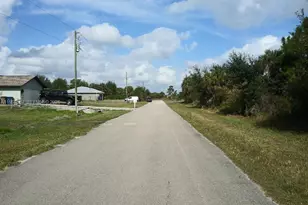 6155 Hughes Ave, Fort Myers, FL 33905 - Photo 4